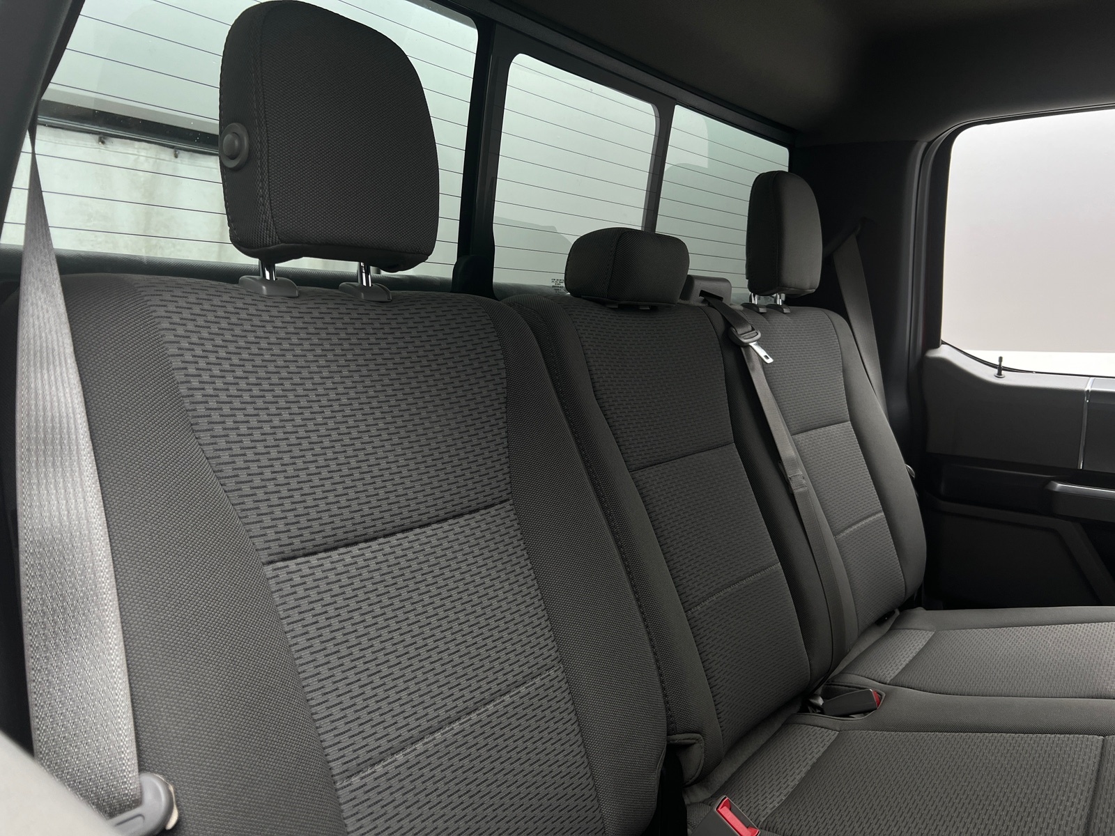 Thumbnail: 2019 Ford Econoline - 6