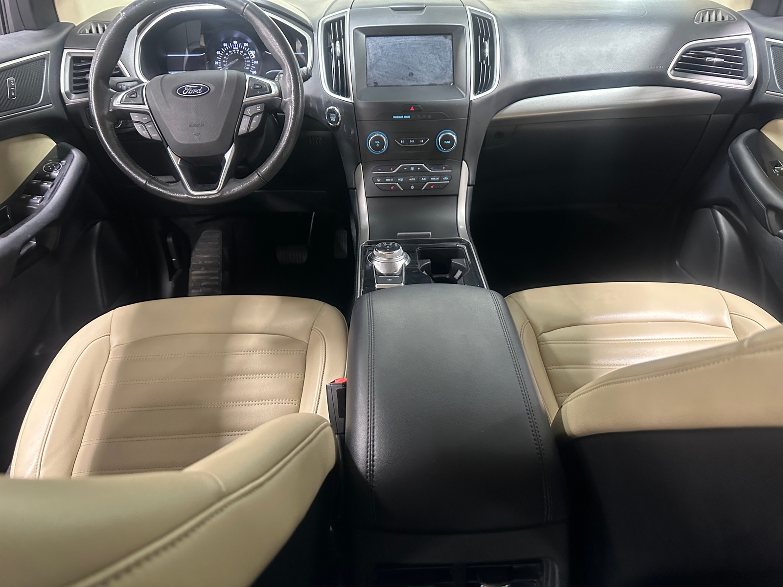 Thumbnail: 2019 Ford Edge - 2