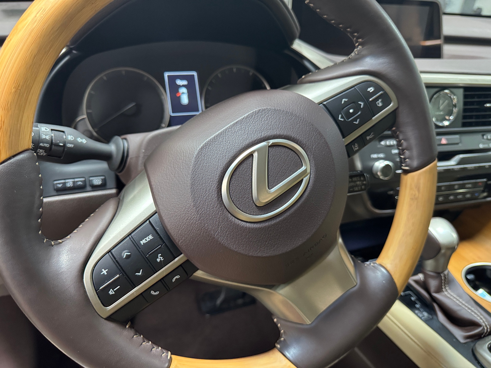 Thumbnail: 2019 Lexus RX - 5