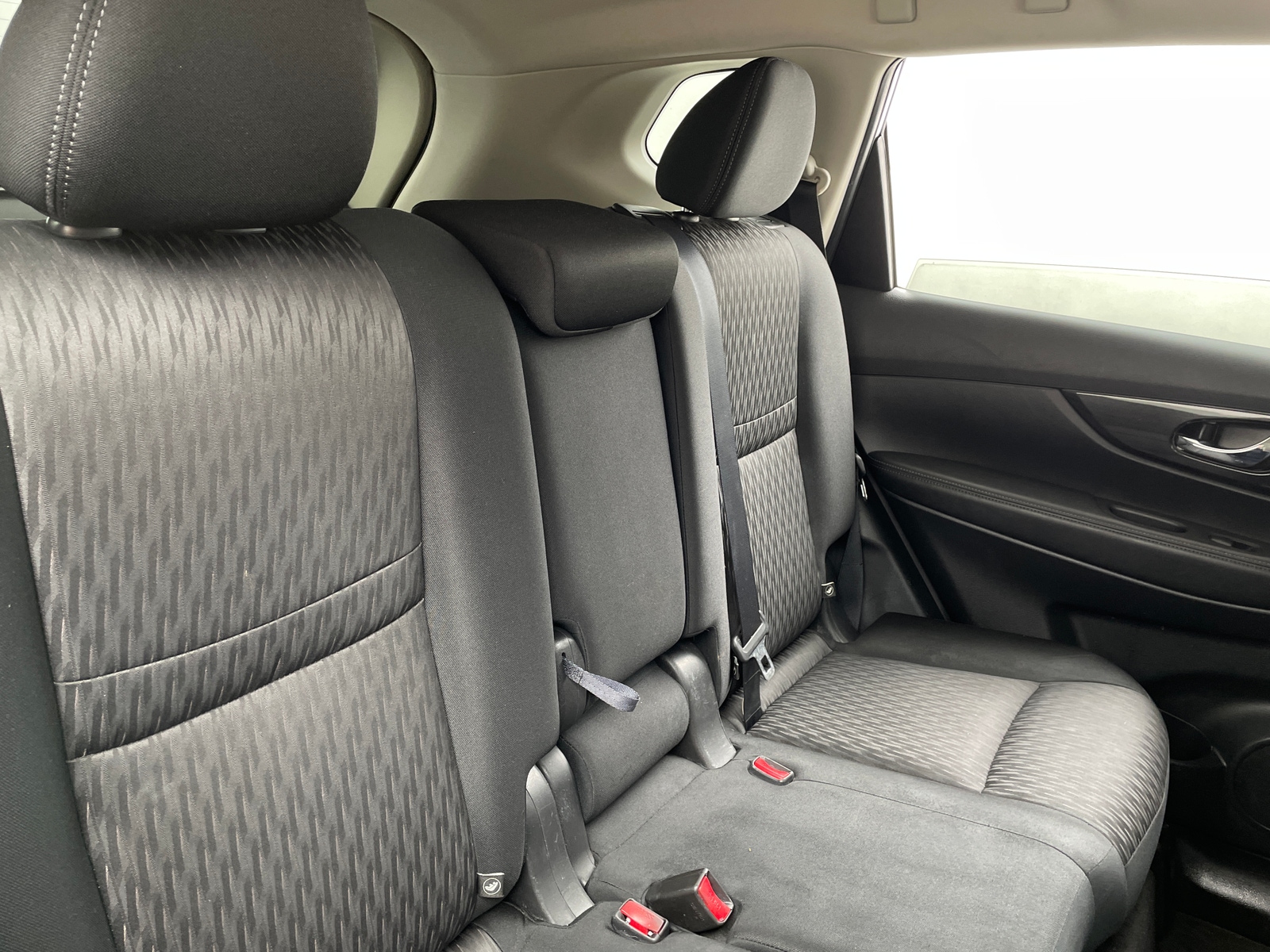 Thumbnail: 2018 Nissan Rogue - 6