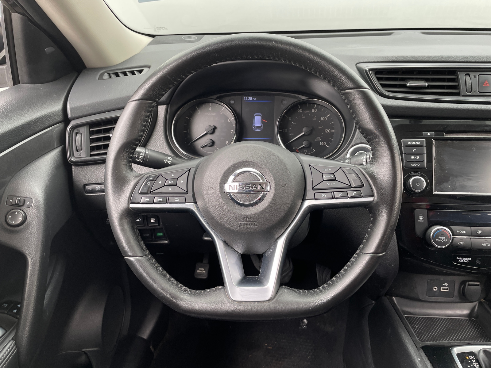 Thumbnail: 2018 Nissan Rogue - 5
