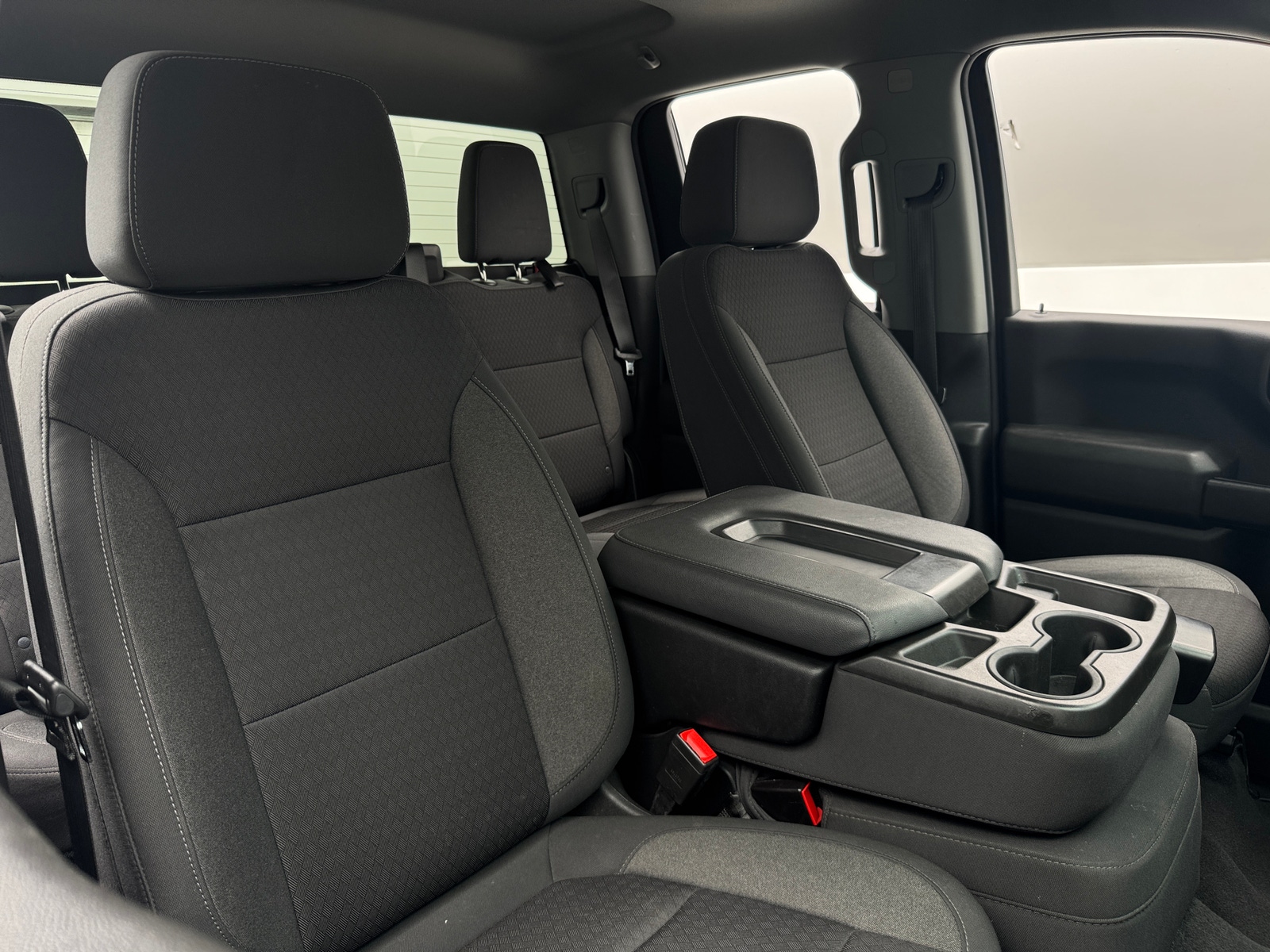 Thumbnail: 2022 Chevrolet Silverado 1500 - 2