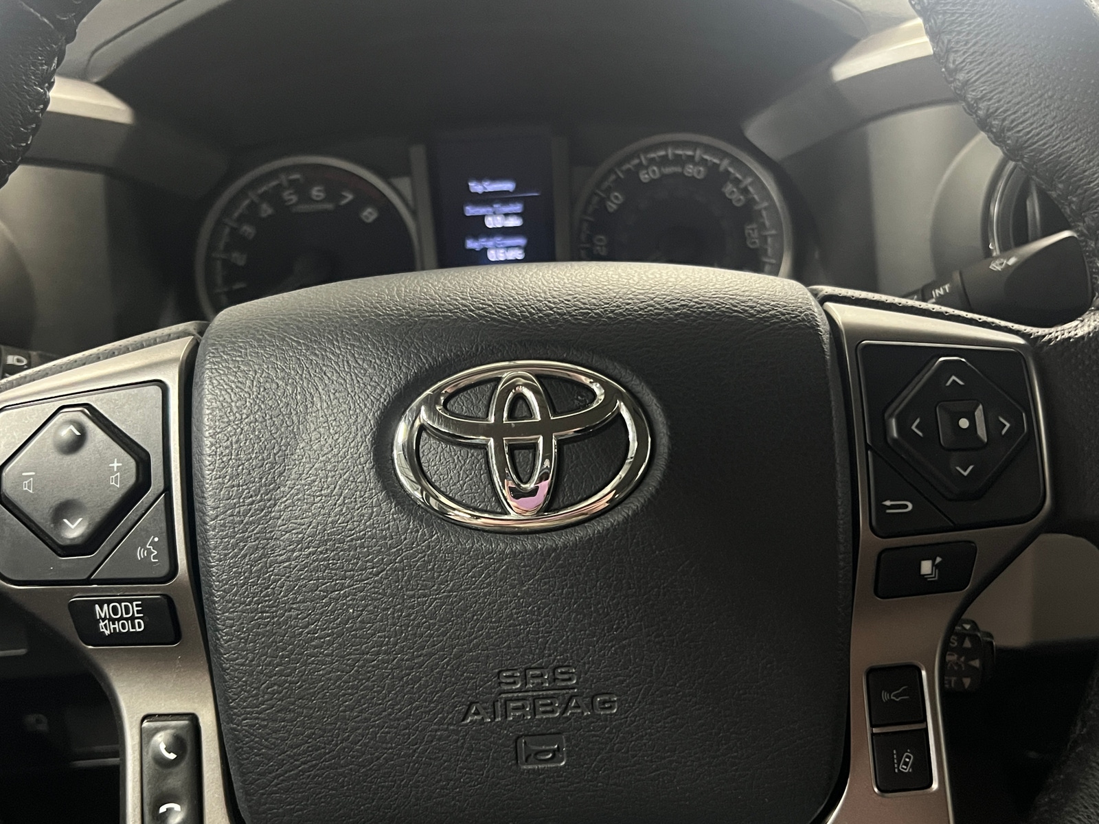 Thumbnail: 2020 Toyota Tacoma - 5