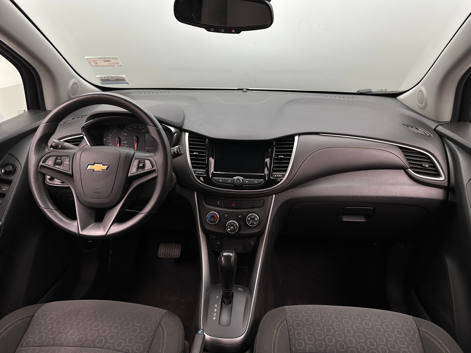 Thumbnail: 2021 Chevrolet Trax - 3