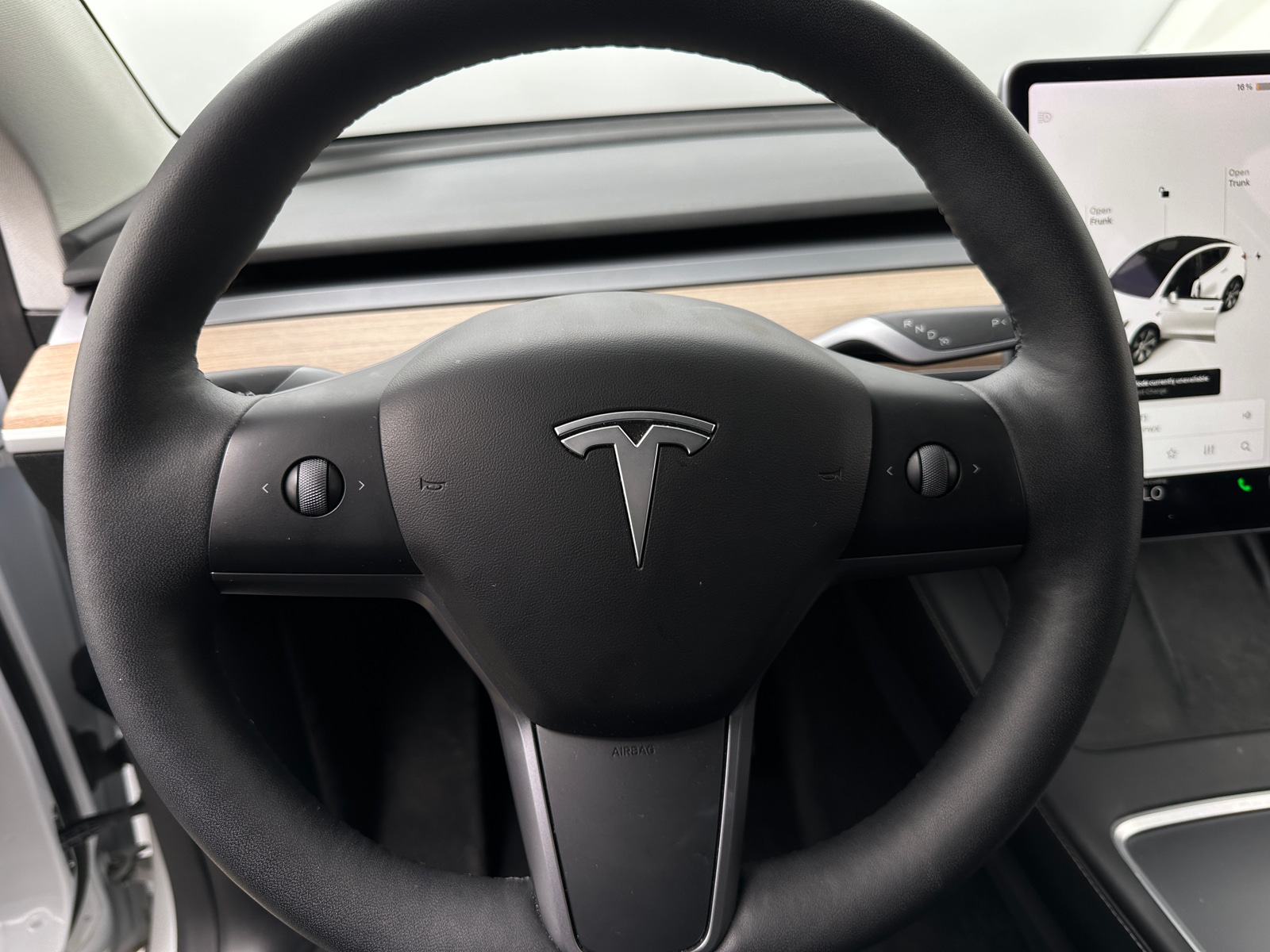 Thumbnail: 2022 Tesla Model Y - 4