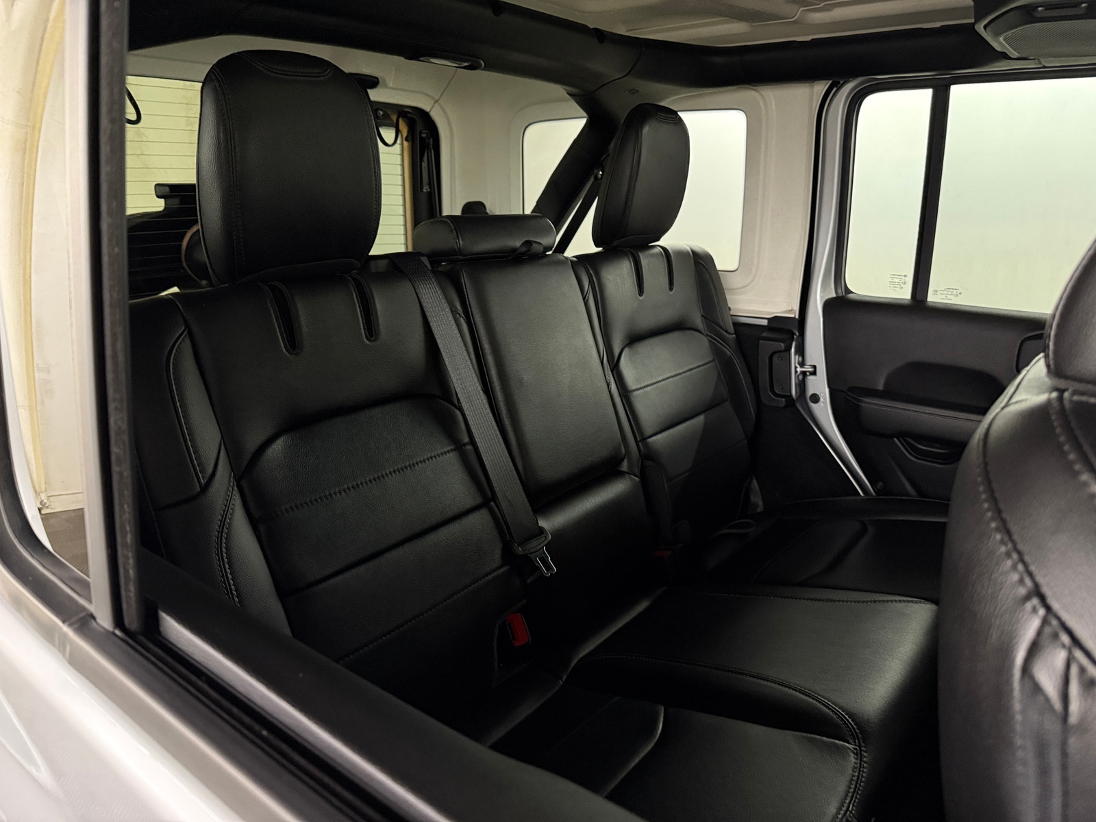 Thumbnail: 2023 Jeep Wrangler - 5