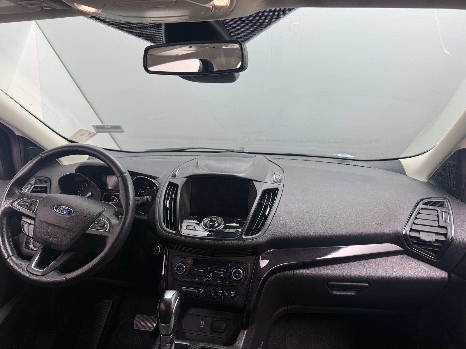 Thumbnail: 2019 Ford Escape - 2