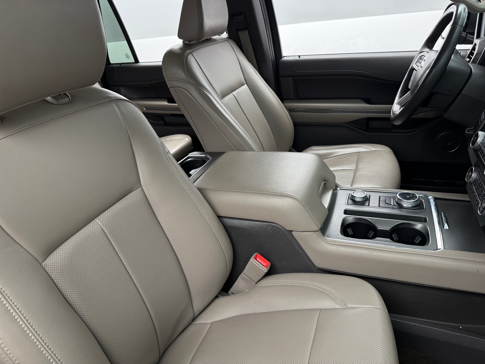 Thumbnail: 2021 Ford Expedition MAX - 2