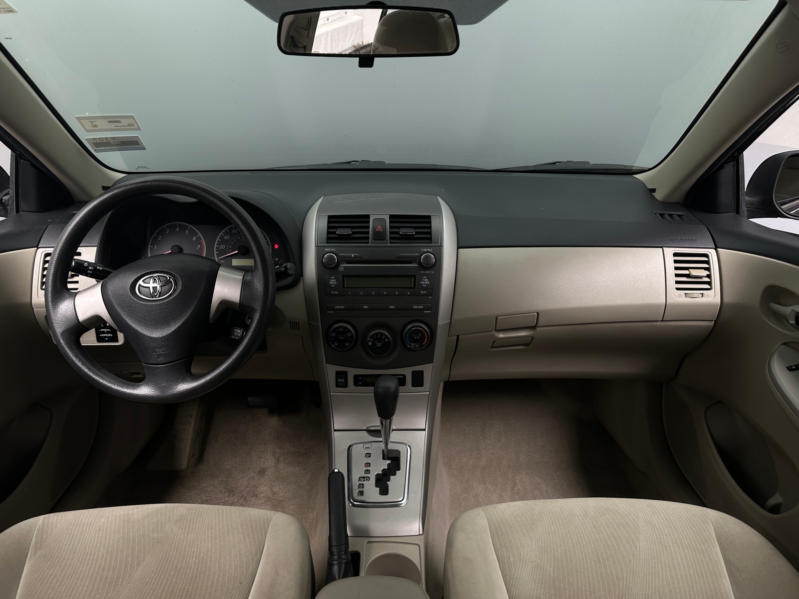 Thumbnail: 2011 Toyota Corolla - 3