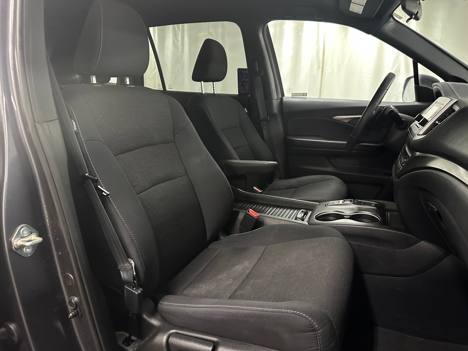 Thumbnail: 2019 Honda Passport - 2