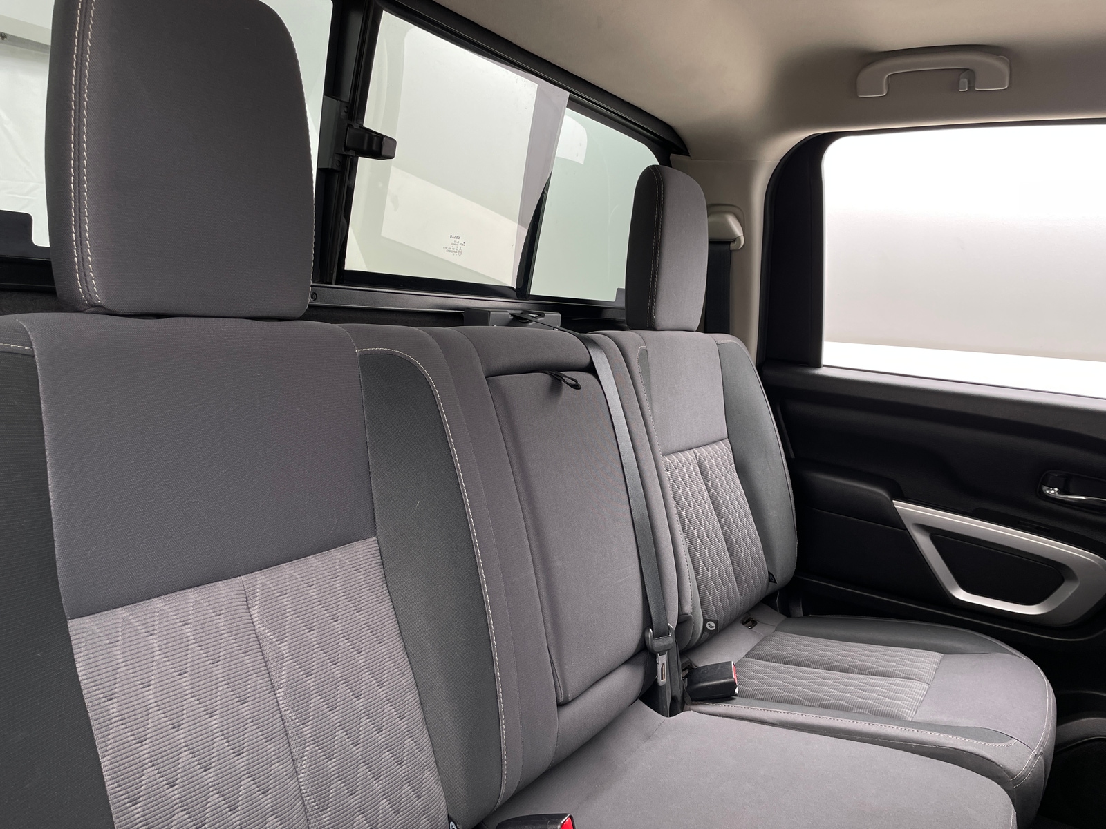 Thumbnail: 2021 Nissan Titan - 6
