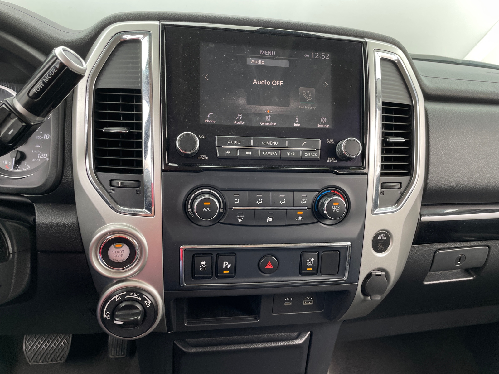 Thumbnail: 2021 Nissan Titan - 4