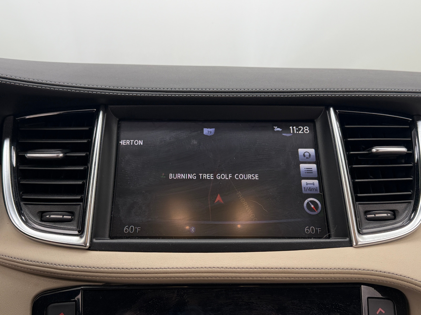 Thumbnail: 2019 INFINITI QX50 - 3