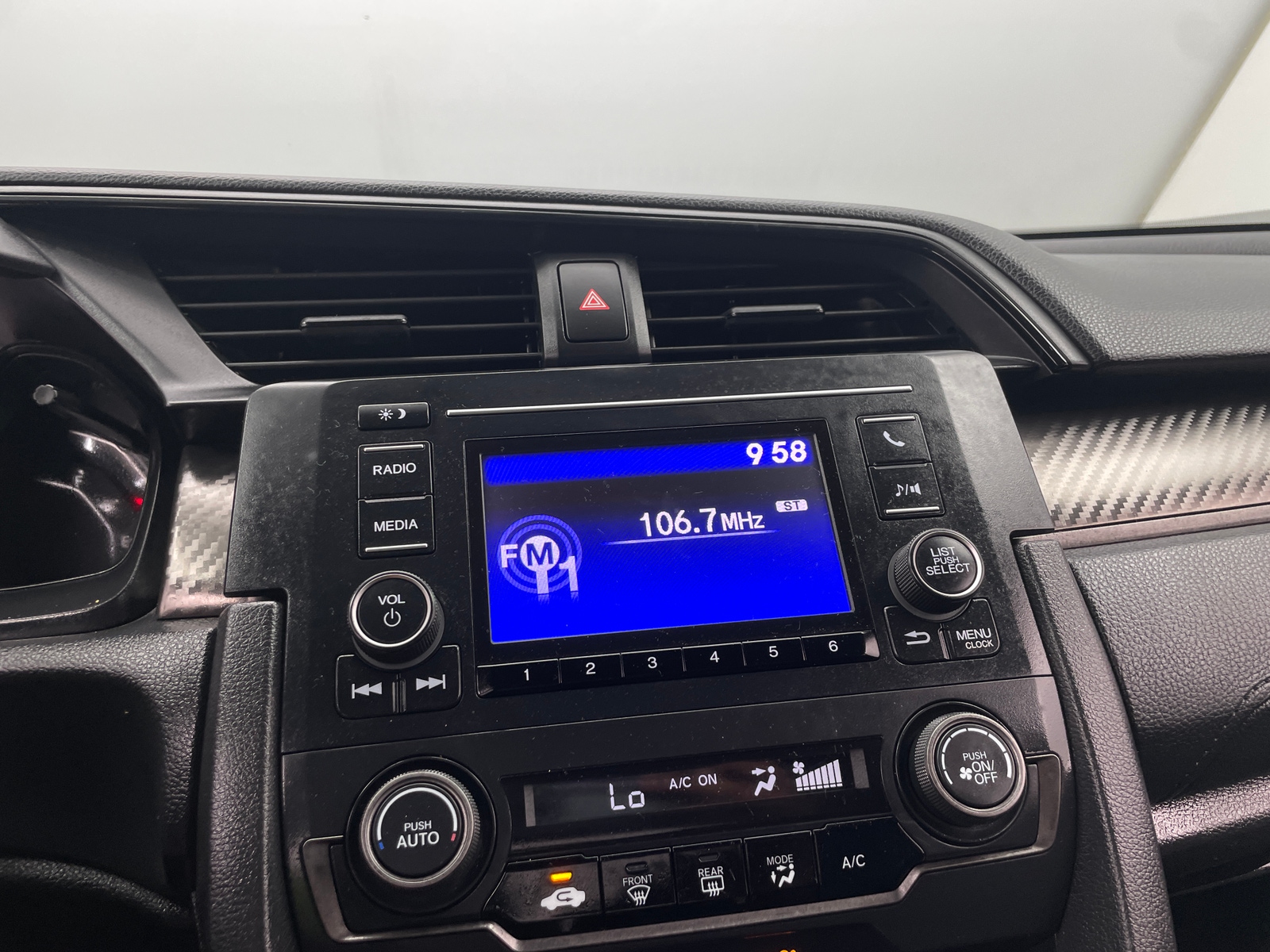 Thumbnail: 2018 Honda Civic - 4