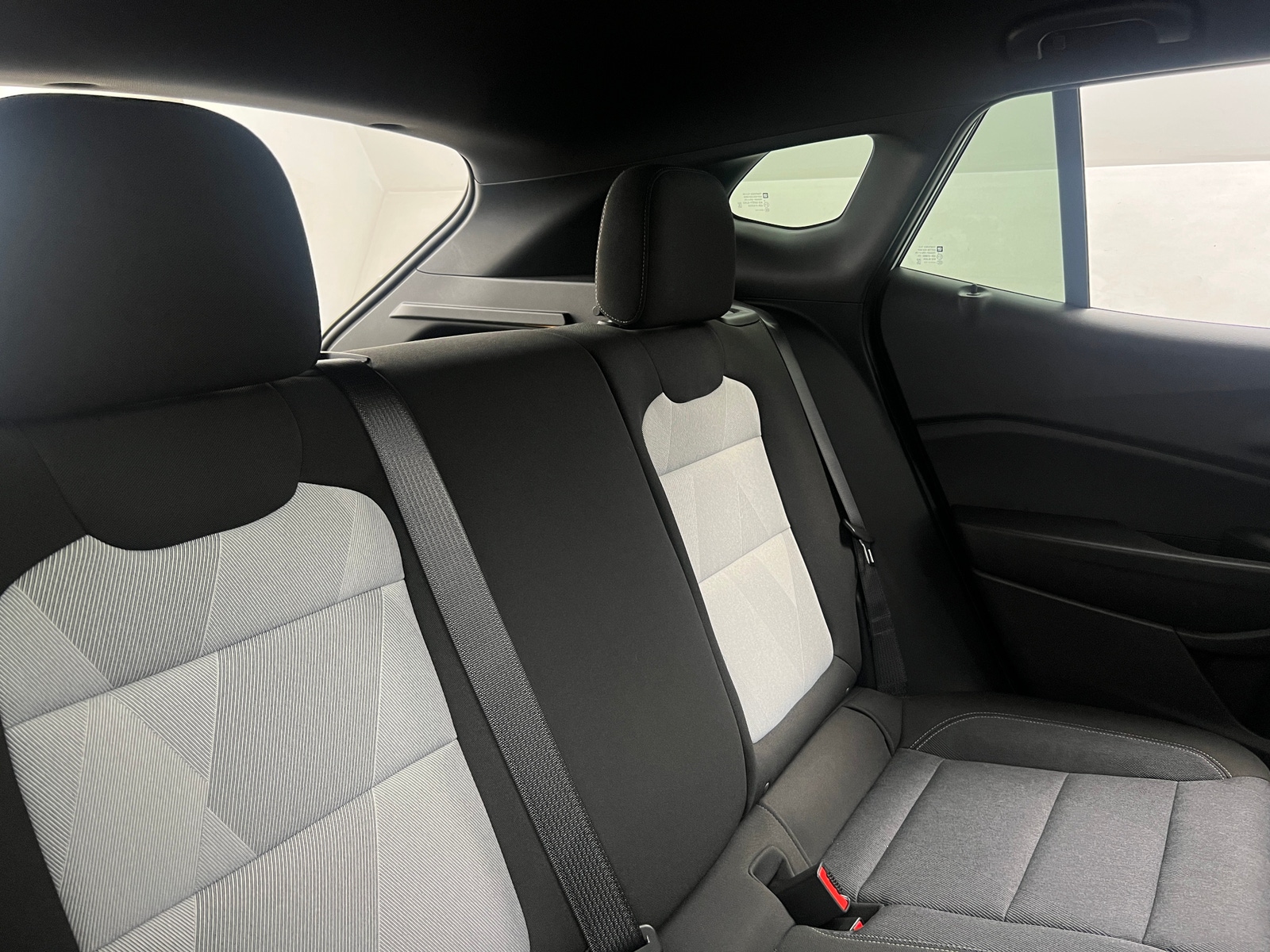Thumbnail: 2025 Chevrolet Trax - 6
