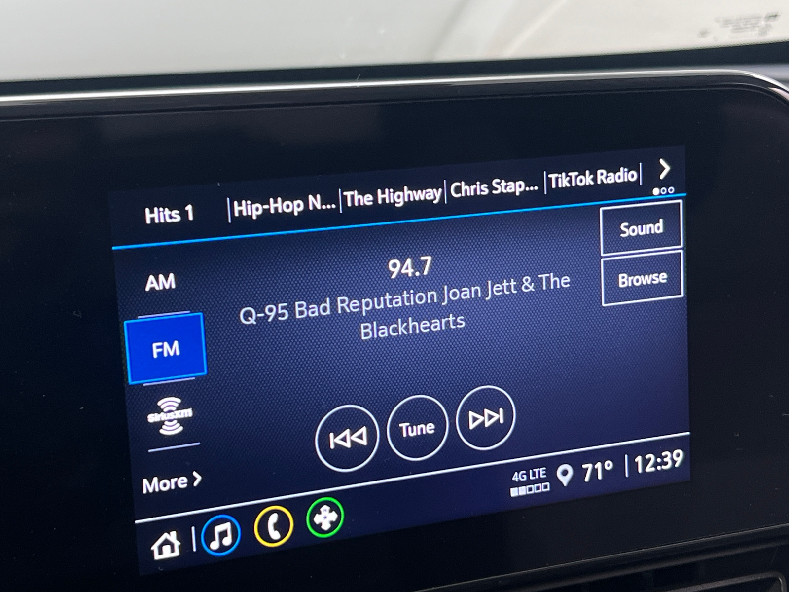 Thumbnail: 2025 Chevrolet Trax - 4