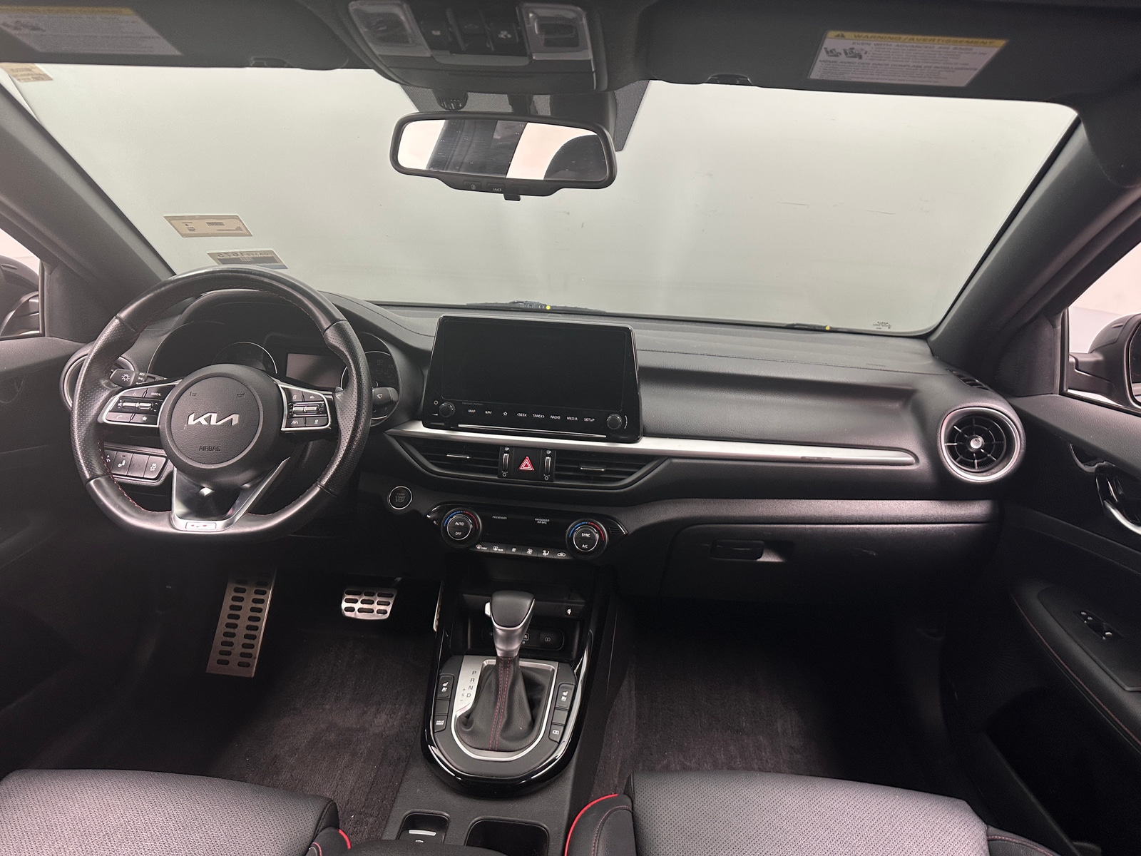 Thumbnail: 2022 Kia Forte - 2