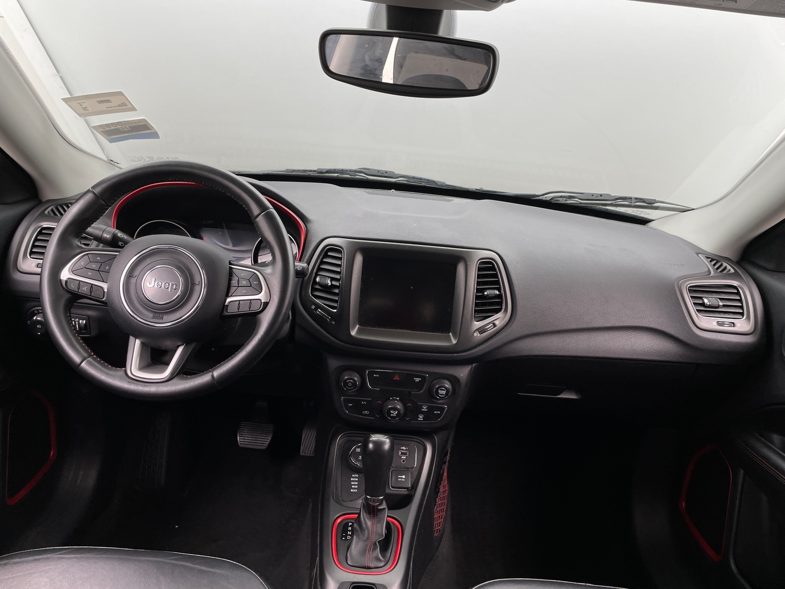 Thumbnail: 2019 Jeep Compass - 3