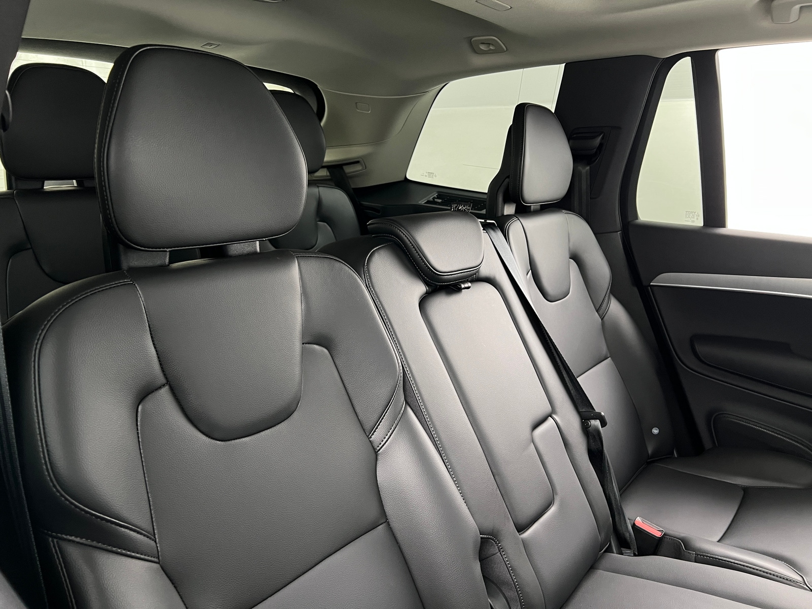 Thumbnail: 2025 Volvo XC90 - 5
