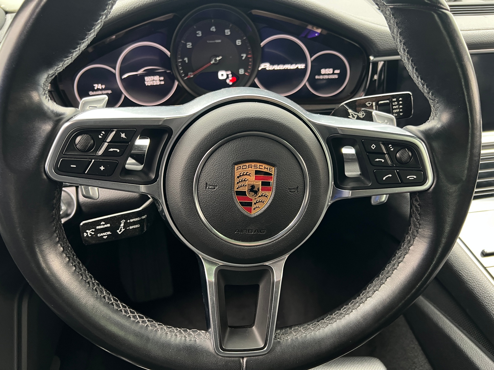Thumbnail: 2018 Porsche Panamera - 4