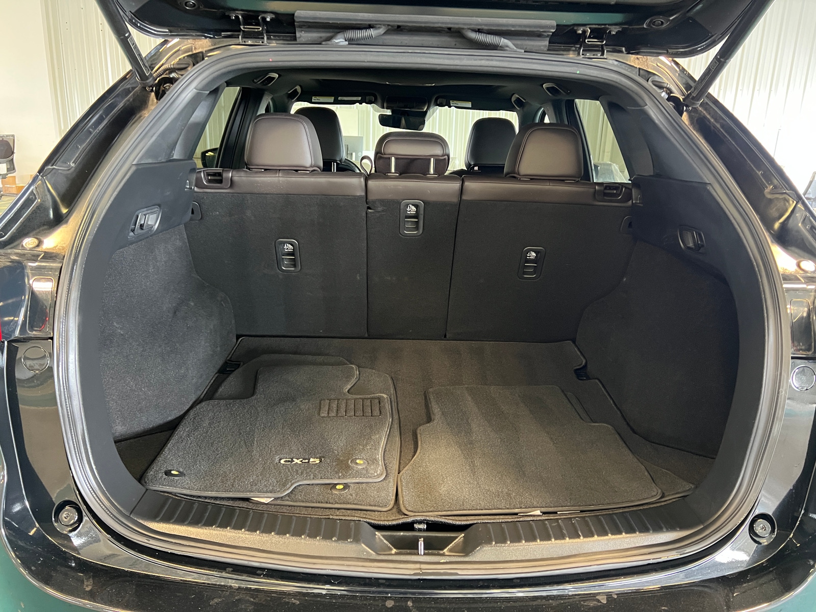 Thumbnail: 2021 Mazda CX-5 - 6
