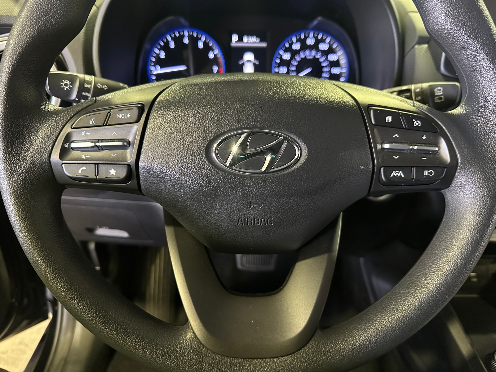 Thumbnail: 2022 Hyundai Kona - 5