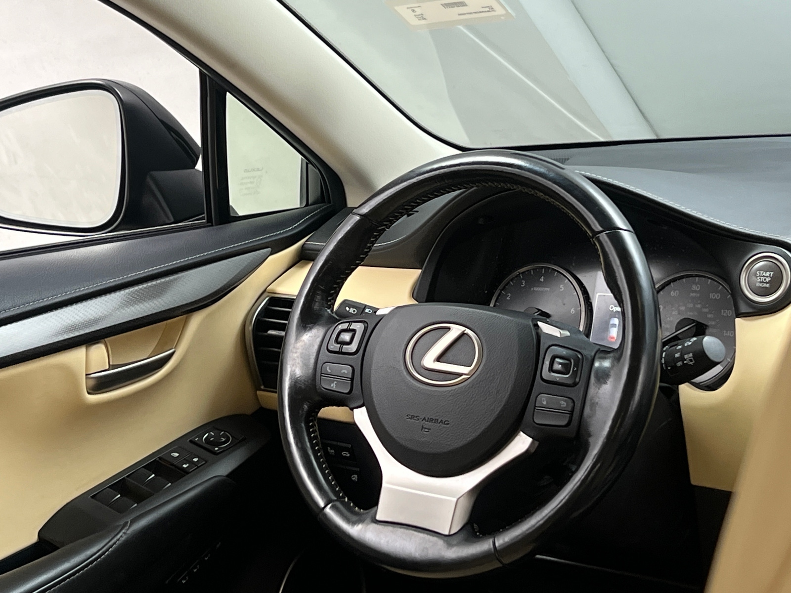 Thumbnail: 2015 Lexus NX - 4