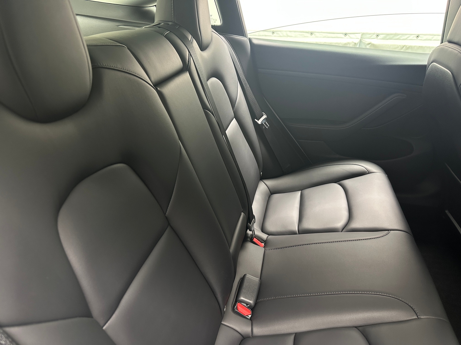 Thumbnail: 2022 Tesla Model 3 - 5