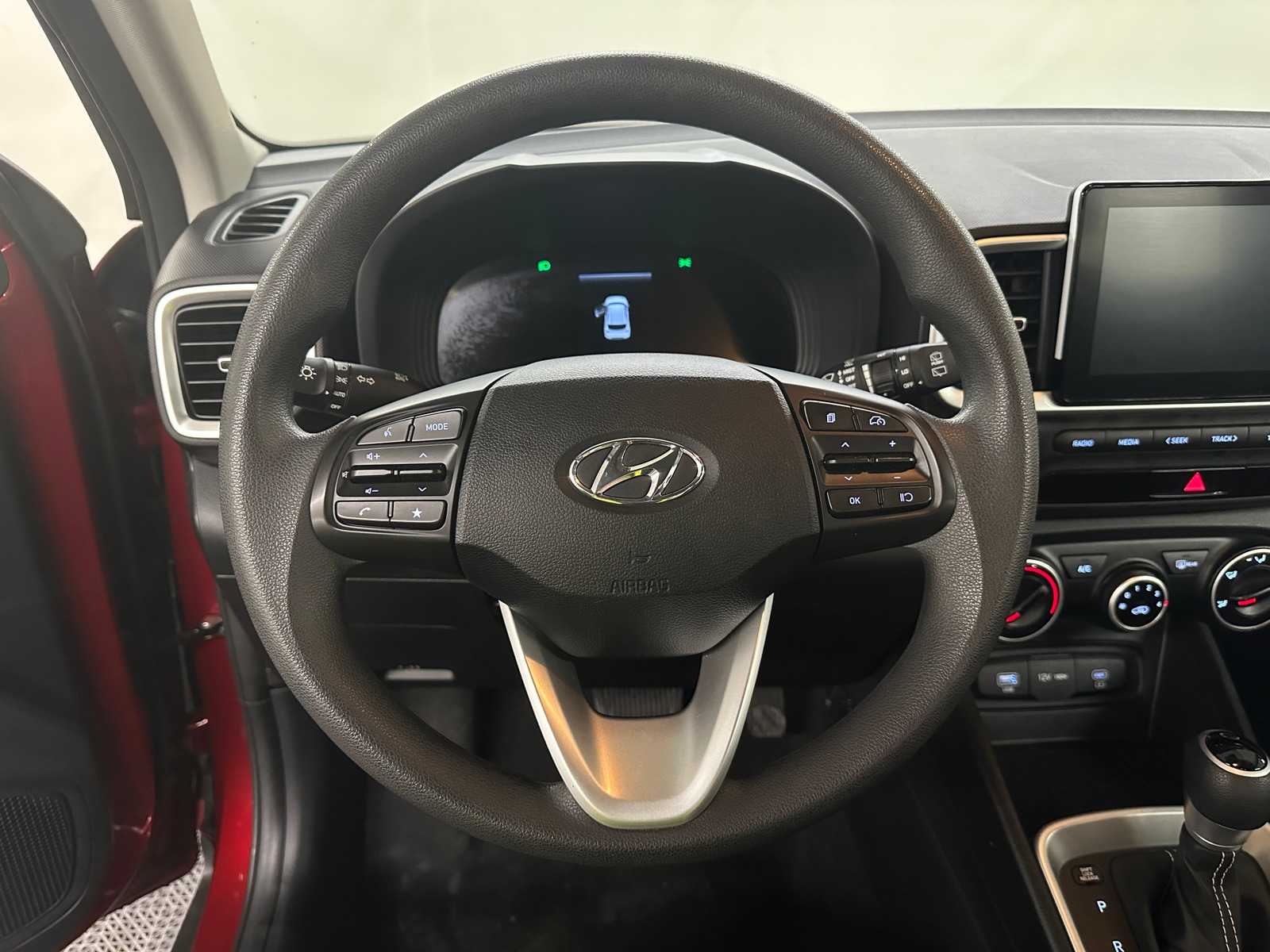 Thumbnail: 2024 Hyundai Venue - 5