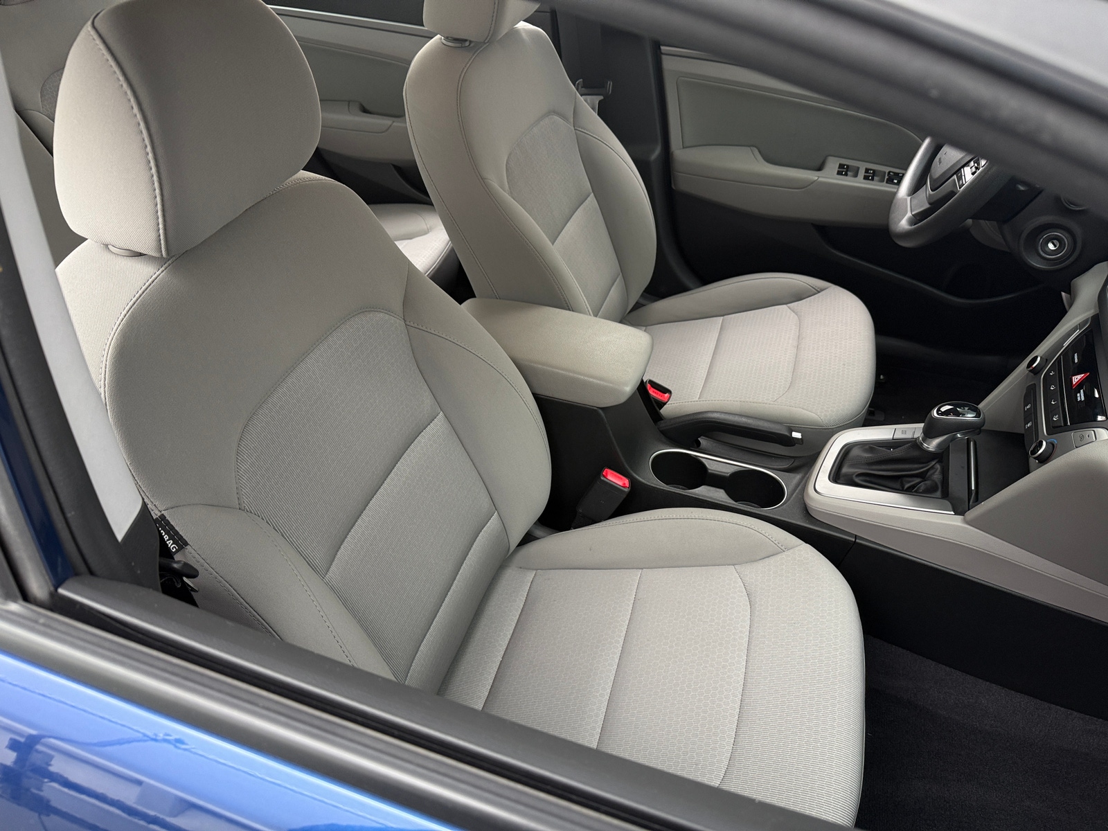 Thumbnail: 2018 Hyundai Elantra - 2