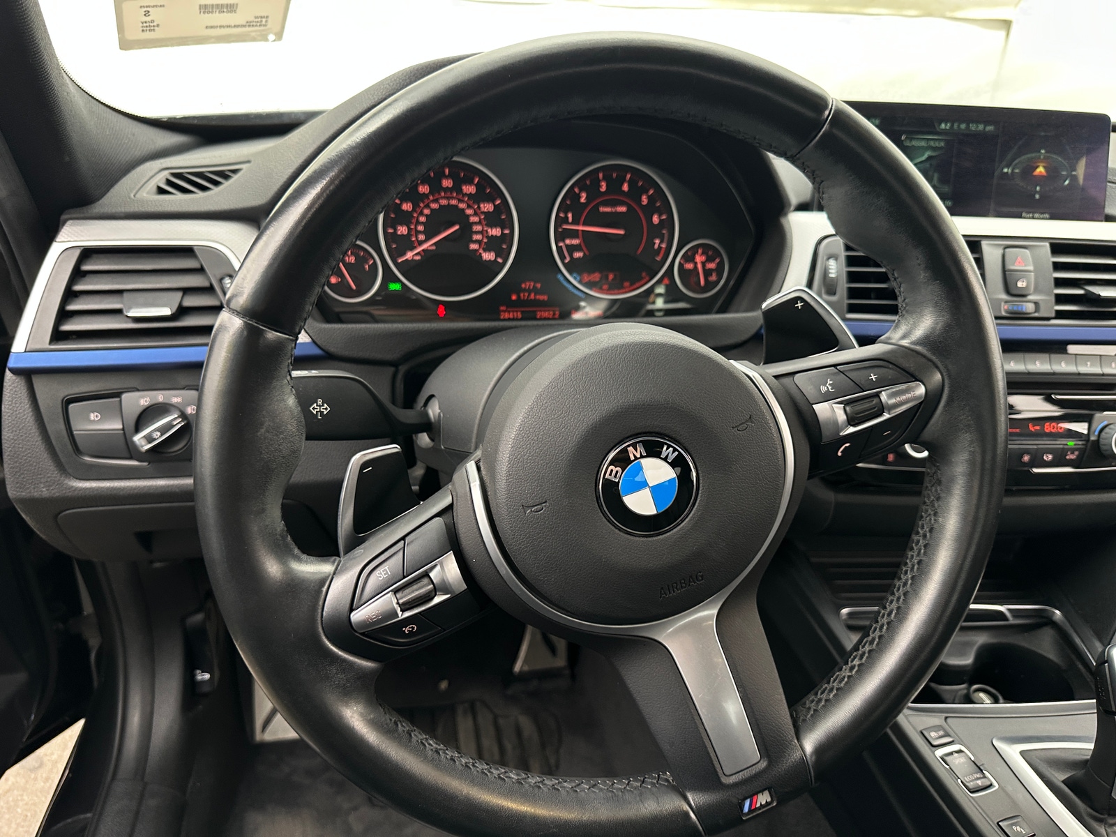 Thumbnail: 2018 BMW 3 Series - 4