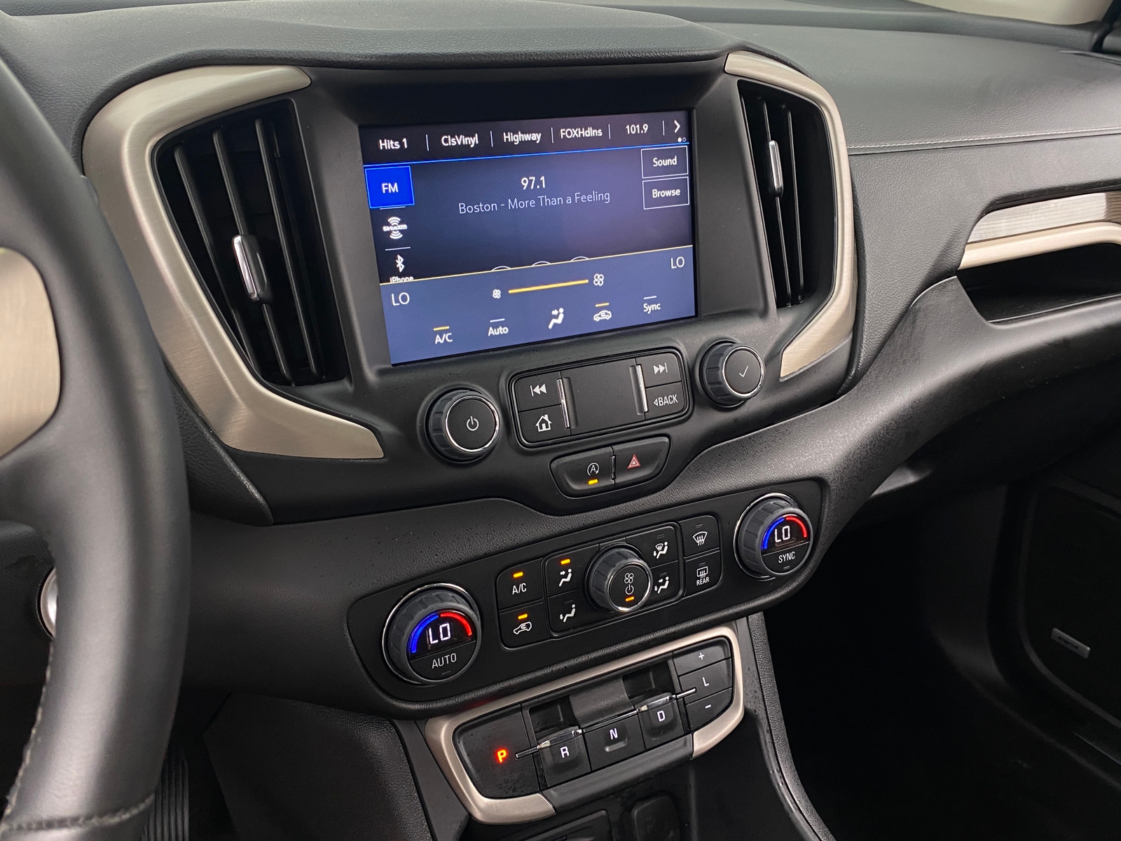 Thumbnail: 2024 GMC Terrain - 3