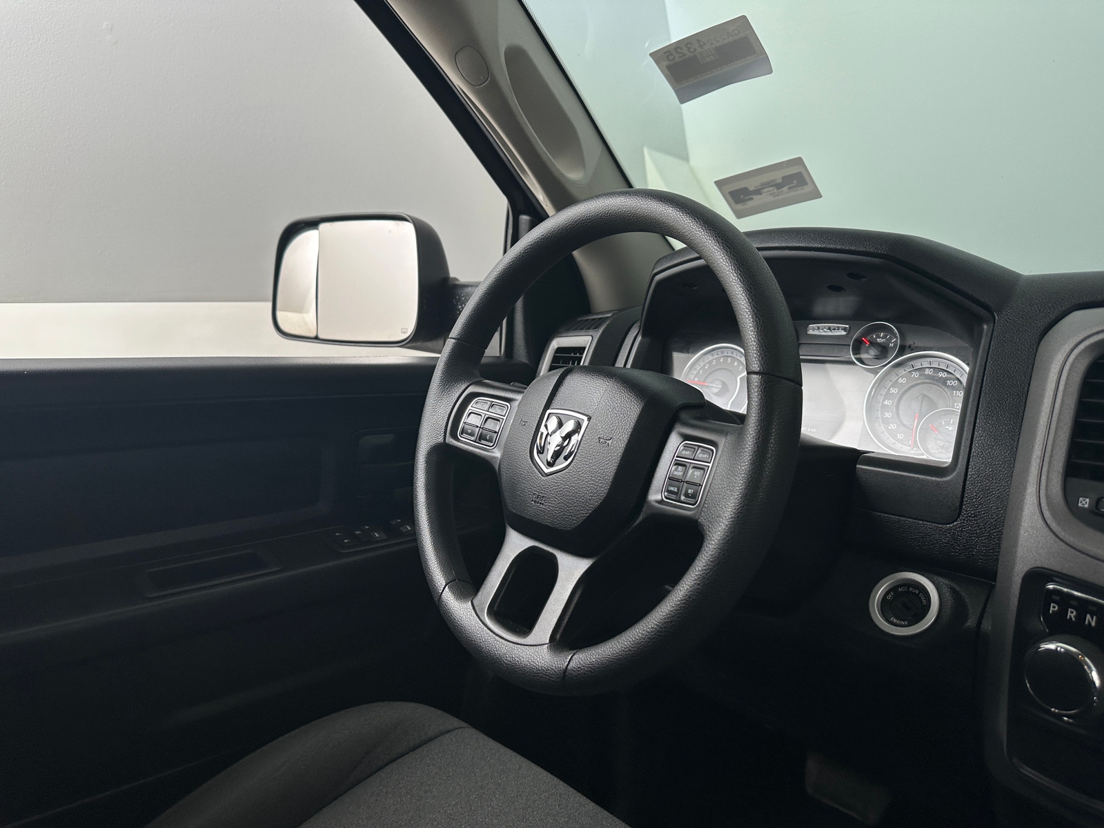 Thumbnail: 2021 RAM 1500 Classic - 5