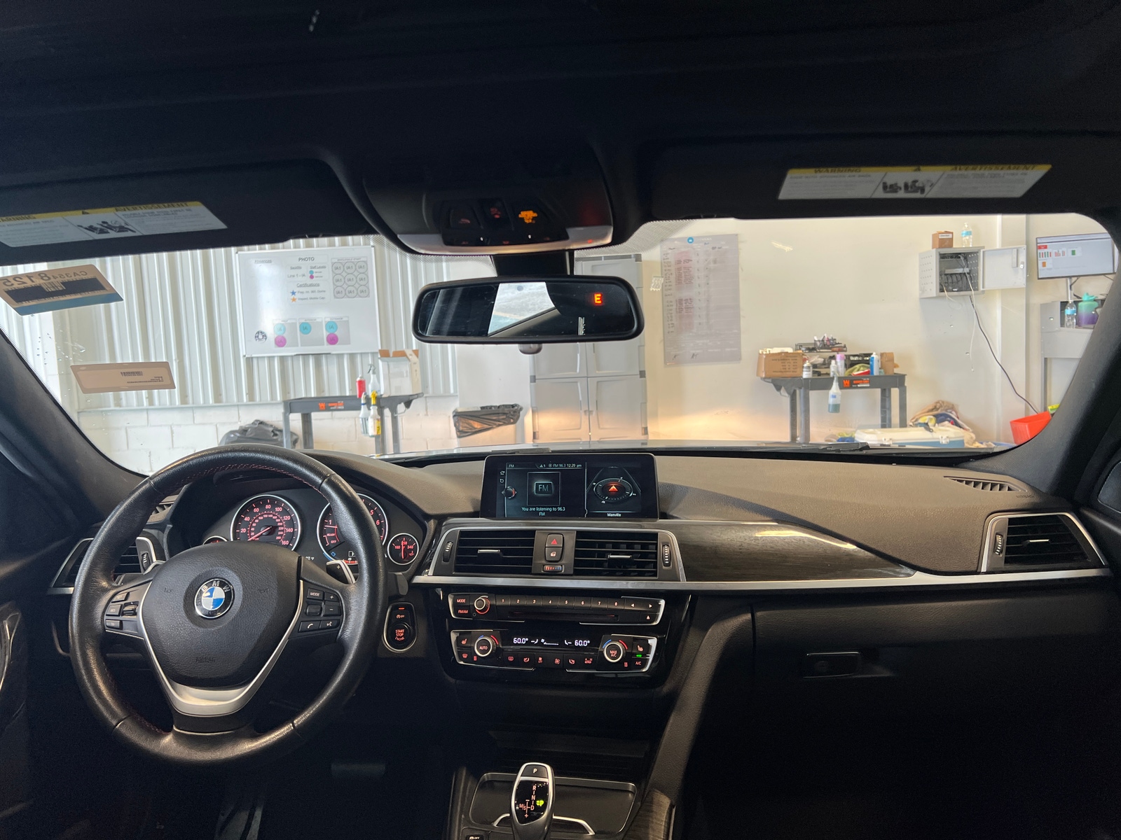 Thumbnail: 2017 BMW 3 Series - 2