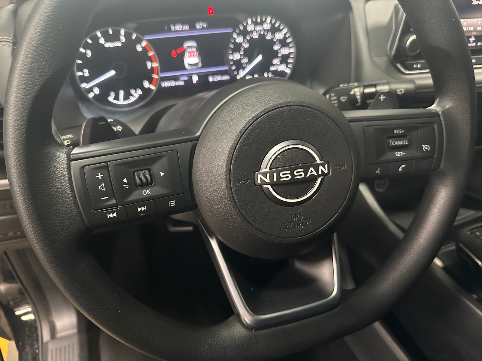 Thumbnail: 2023 Nissan Rogue - 5