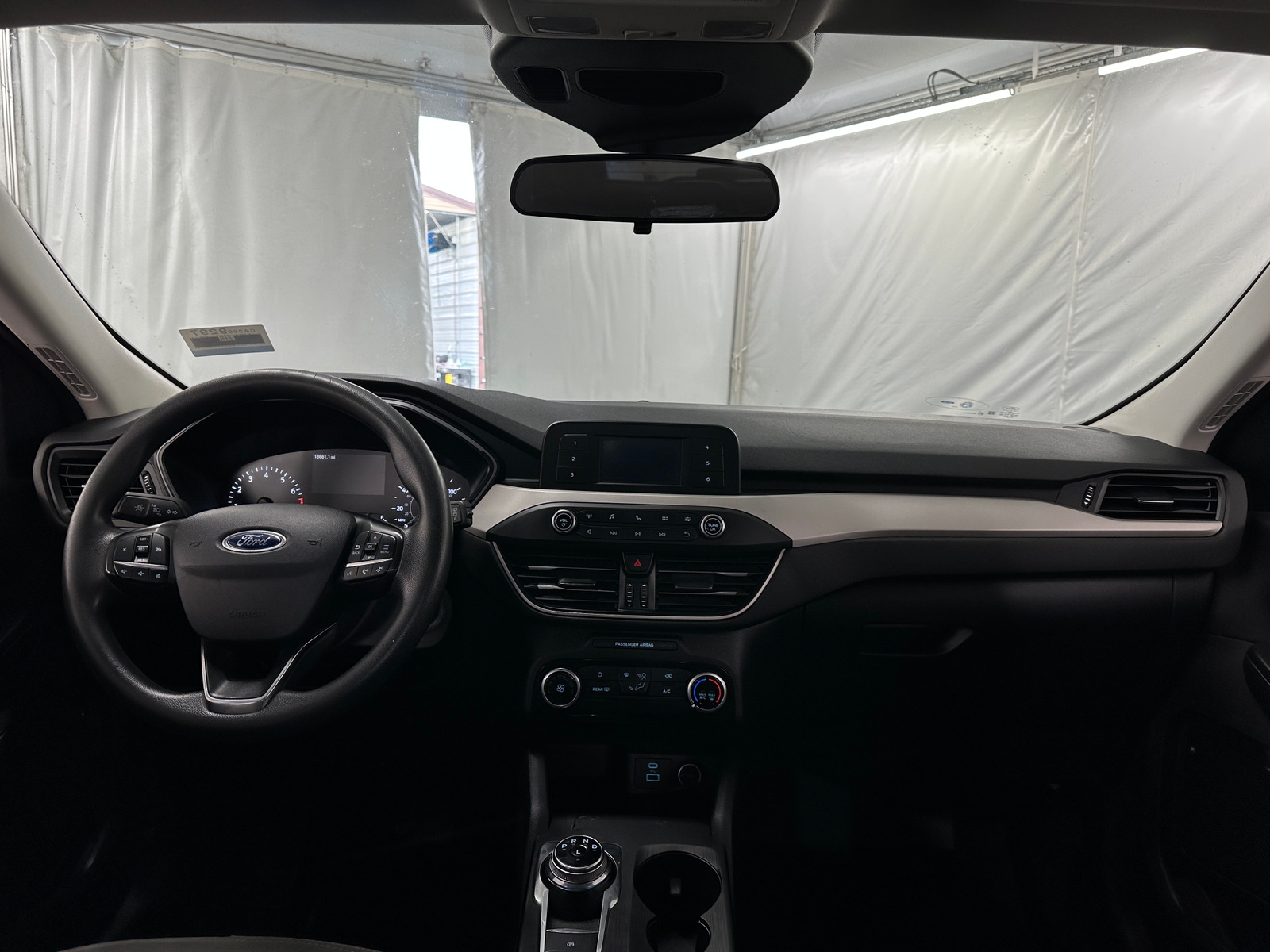 Thumbnail: 2021 Ford Escape - 3