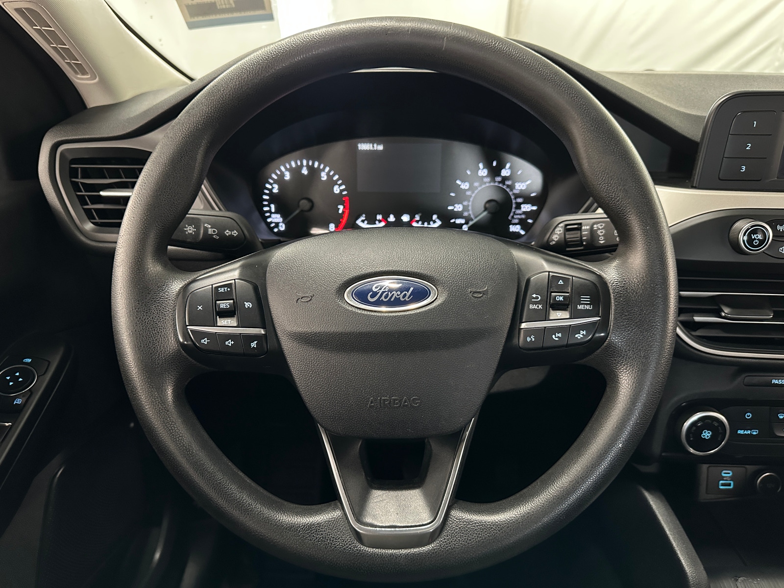 Thumbnail: 2021 Ford Escape - 5