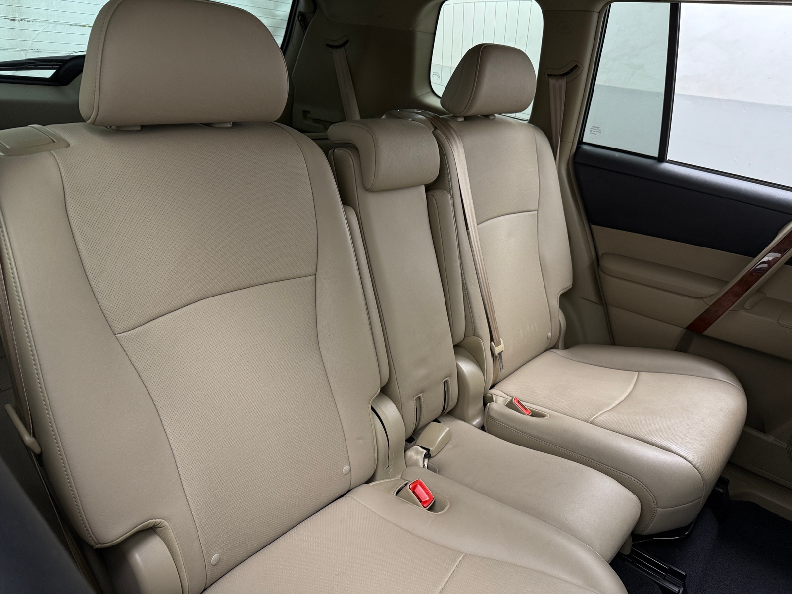 Thumbnail: 2013 Toyota Highlander - 5