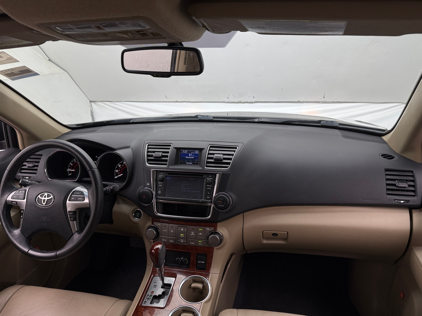 Thumbnail: 2013 Toyota Highlander - 2