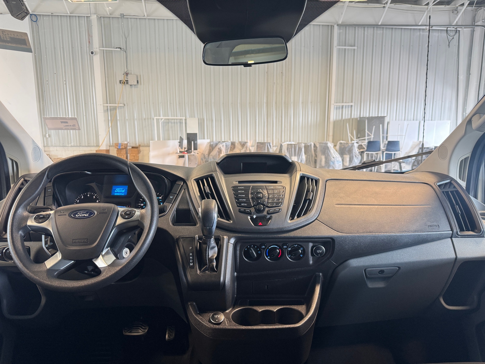 Thumbnail: 2019 Ford Transit Series - 3