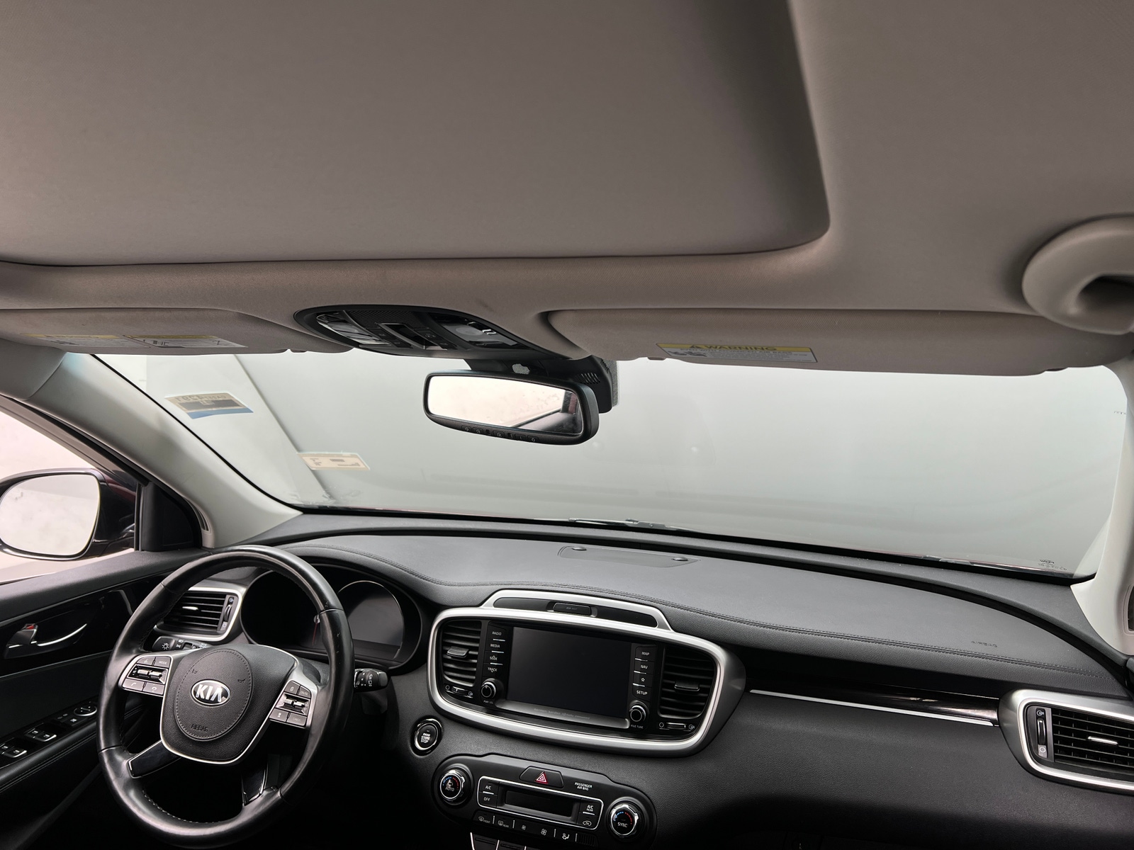 Thumbnail: 2019 Kia Sorento - 2