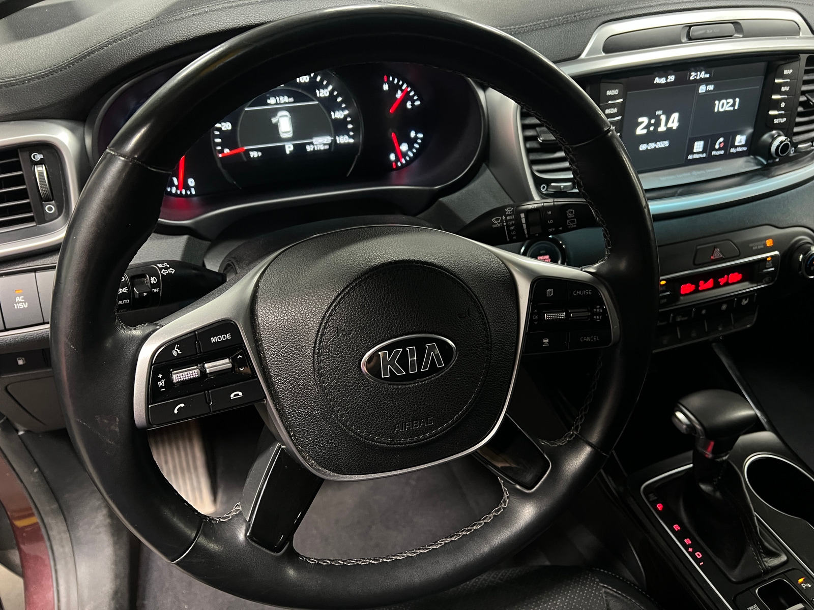 Thumbnail: 2019 Kia Sorento - 4