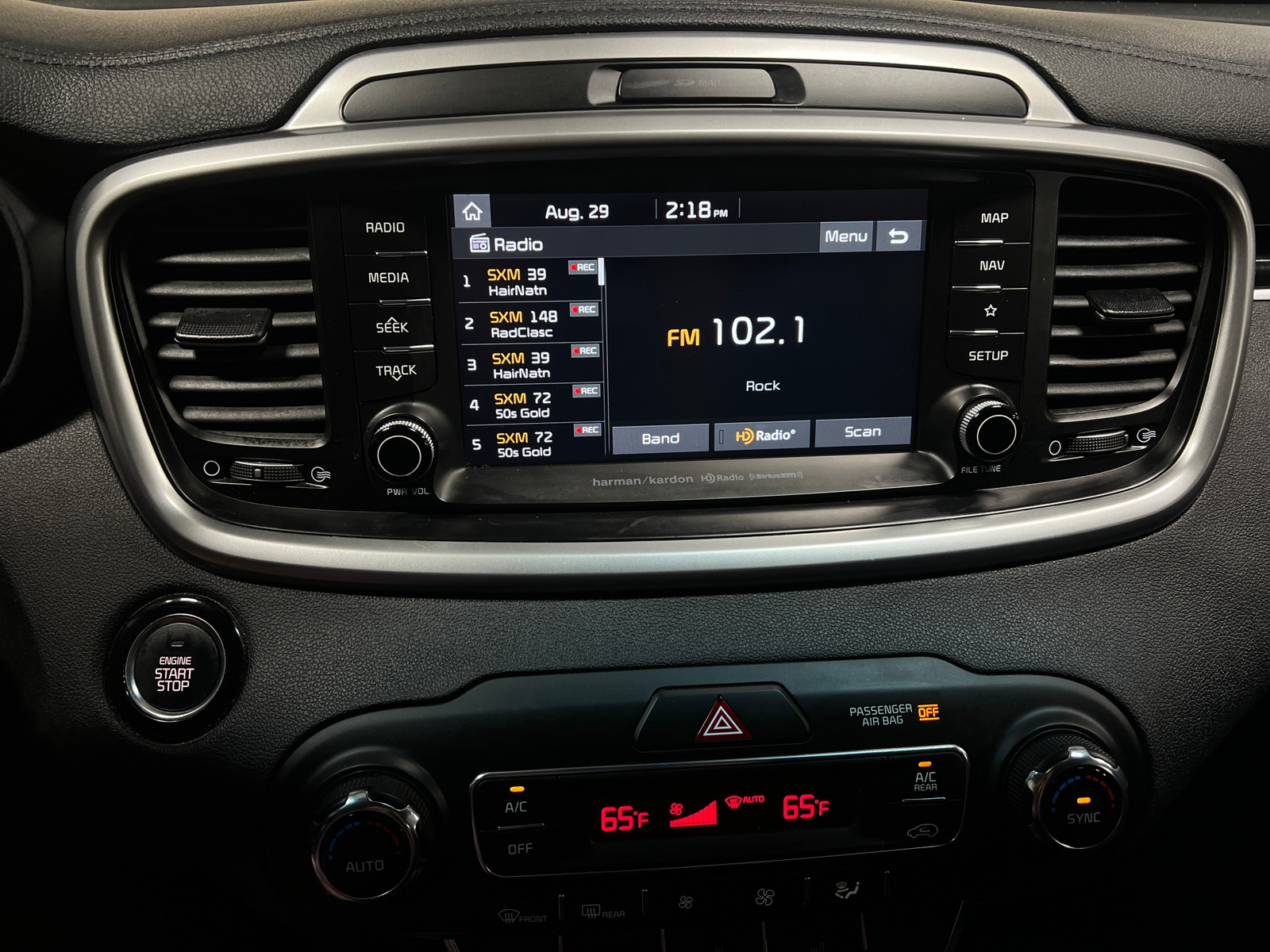 Thumbnail: 2019 Kia Sorento - 3