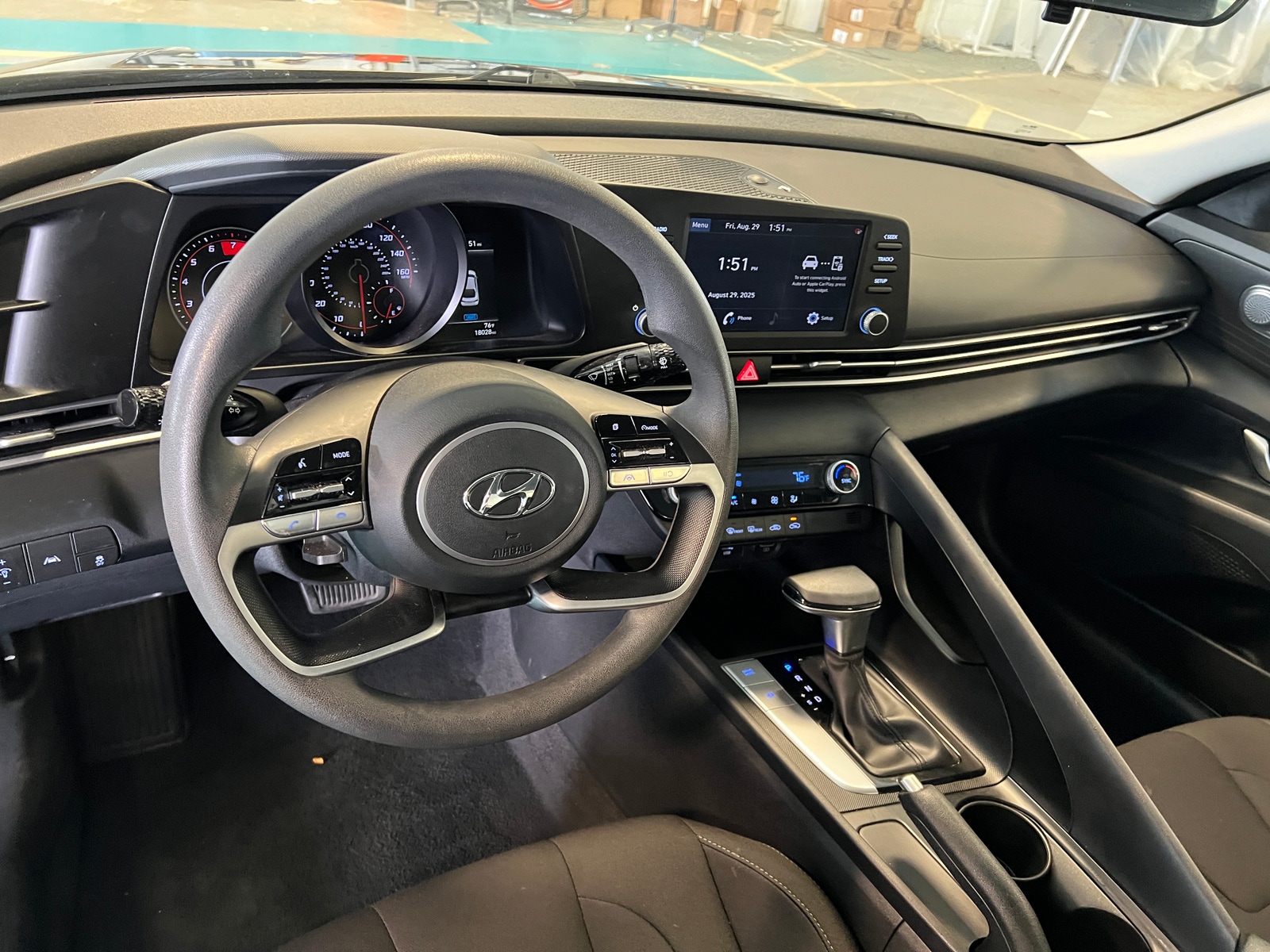 Thumbnail: 2023 Hyundai Elantra - 3