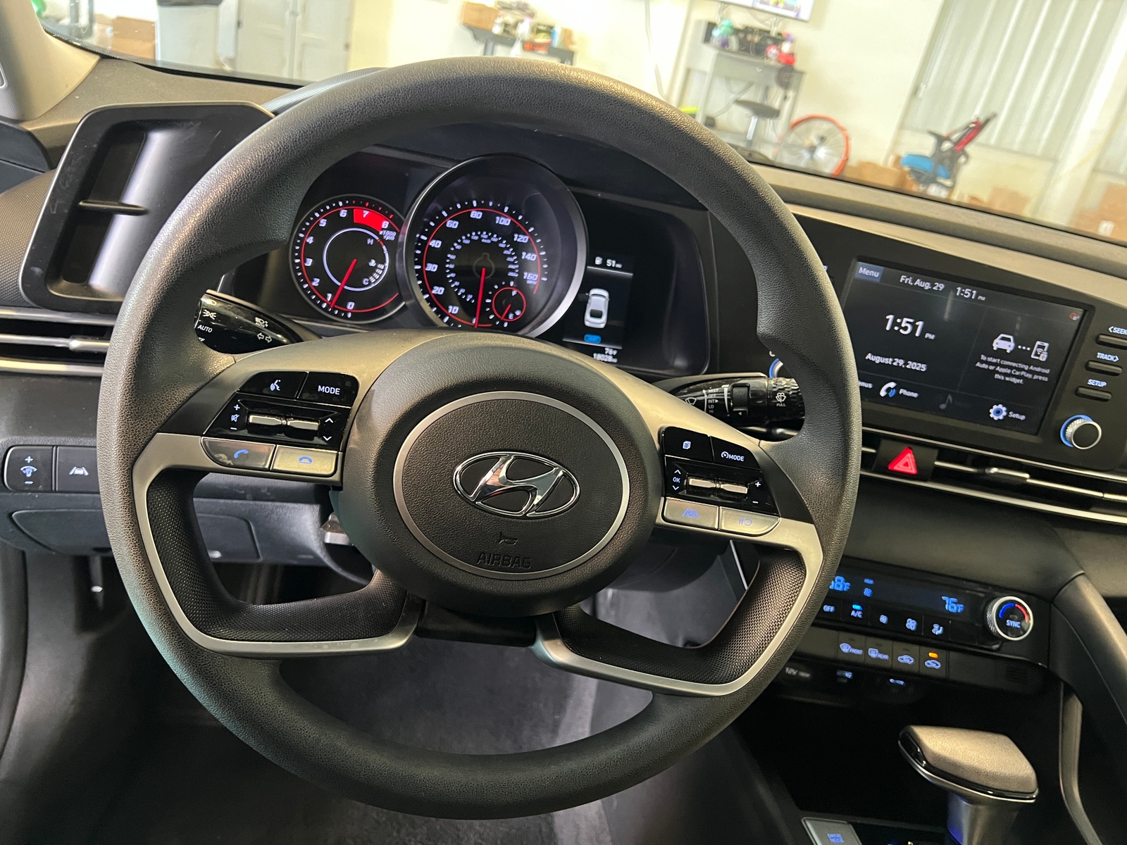 Thumbnail: 2023 Hyundai Elantra - 5