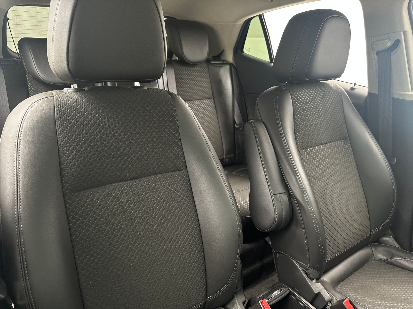 Thumbnail: 2018 Buick Encore - 2