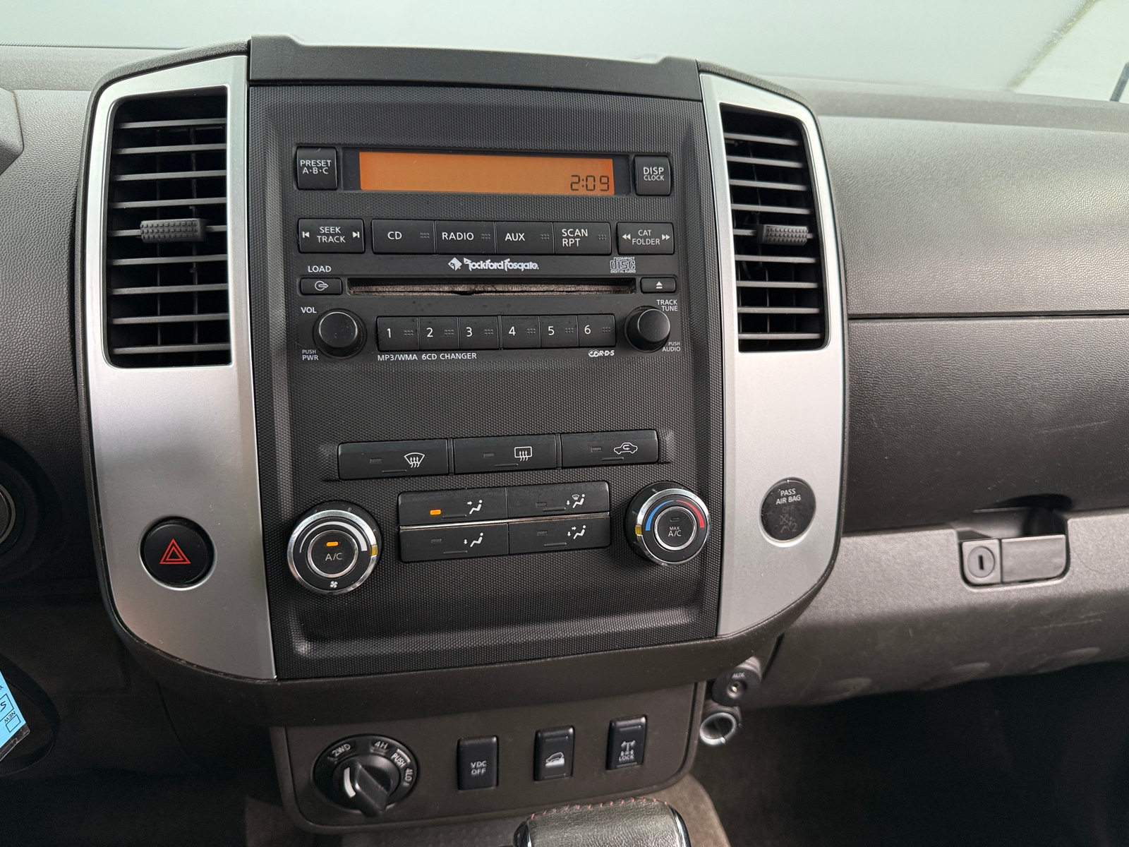 Thumbnail: 2011 Nissan Xterra - 4