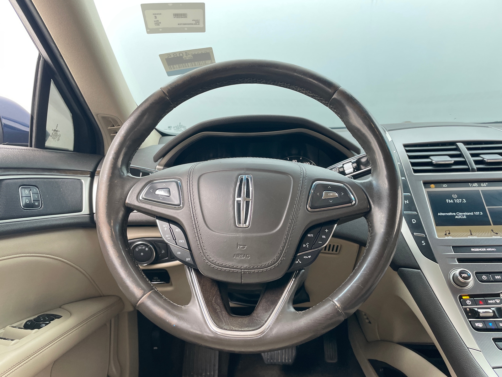 Thumbnail: 2017 Lincoln MKZ - 4