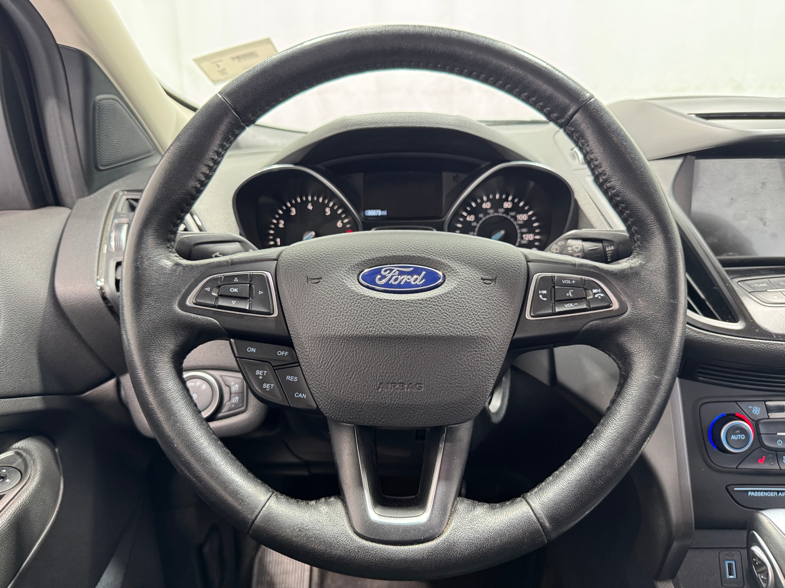Thumbnail: 2018 Ford Escape - 4