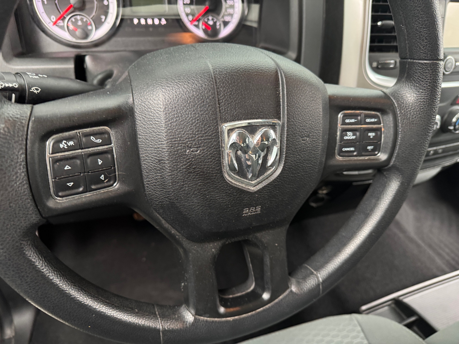 Thumbnail: 2020 RAM 1500 Classic - 5